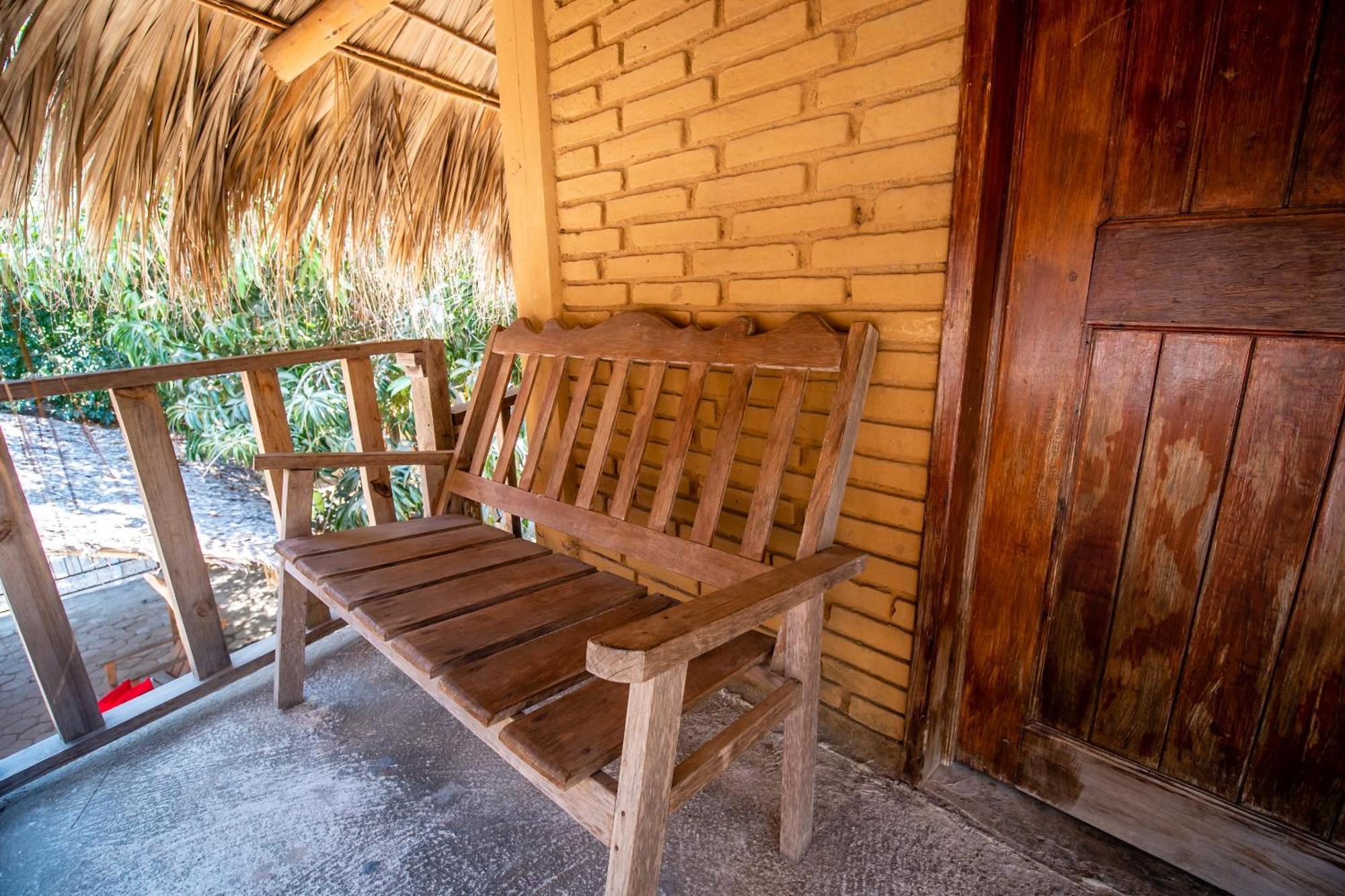 Oyo Cabanas Abril, مازونتي المظهر الخارجي الصورة